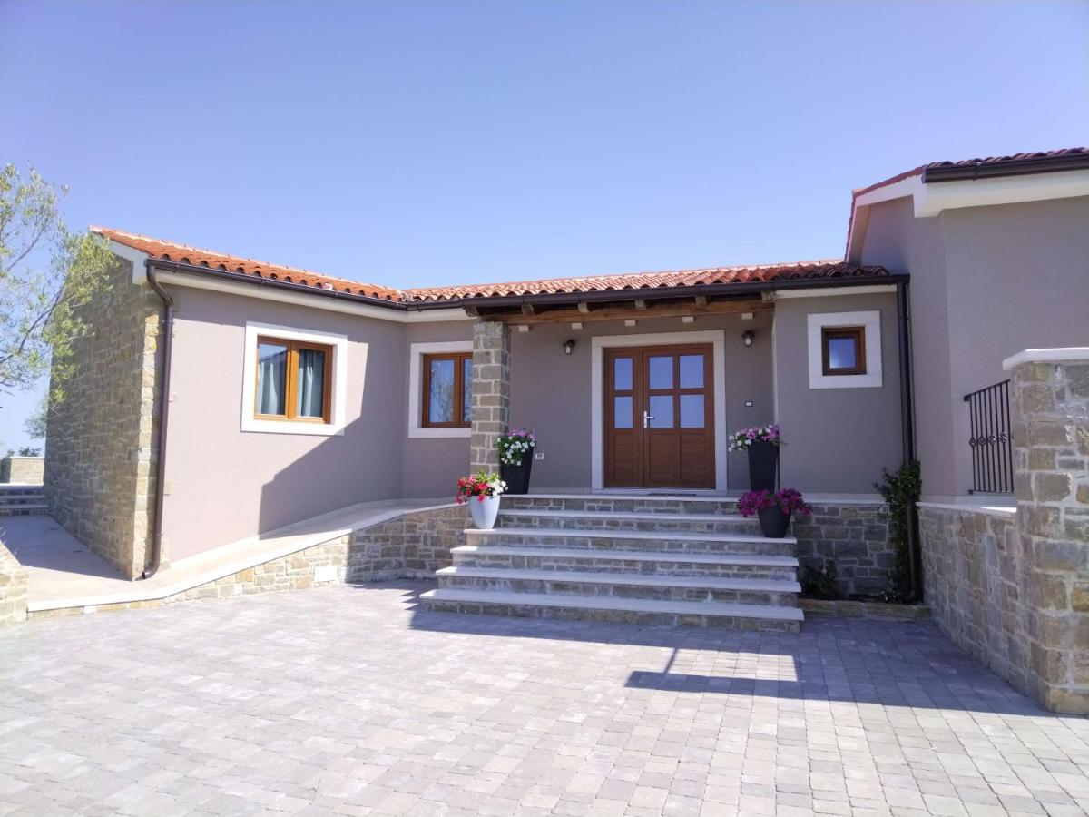 Villa Meloni Motovun Exteriör bild